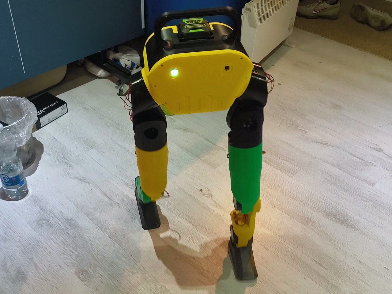 Front view of Lacksap during an indoor walking test